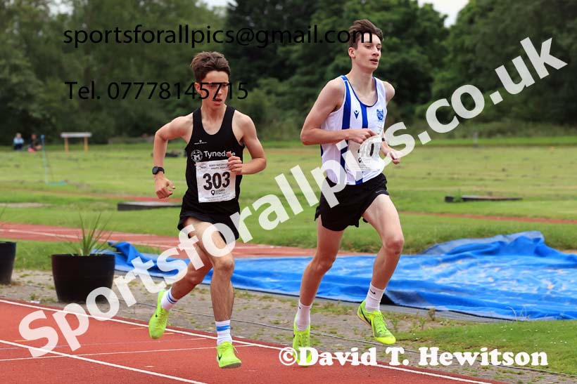 The 1500 metres, Wednesday, july 24th, 2024 NEGP 5, Monkton Stadium.  Photo: David T. Hewitson/Sports for All Pics